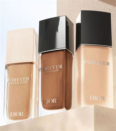 Diorskin Forever Natural Nude .